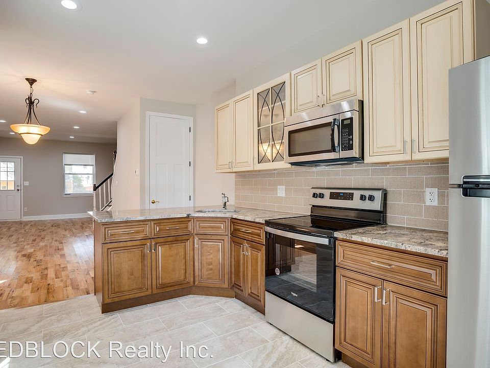 1st image of 6238 Limekiln Pike