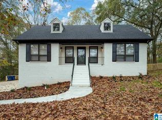 1009 Henry Dr, Alabaster, AL 35007