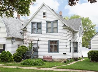 230 S 61st St, Milwaukee, WI 53214