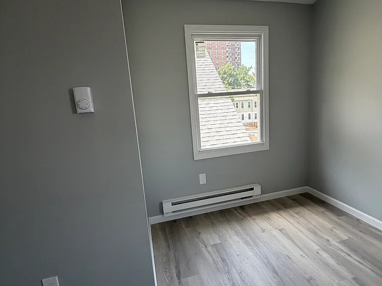 264-2666 Harrison St #3 — Photo 4