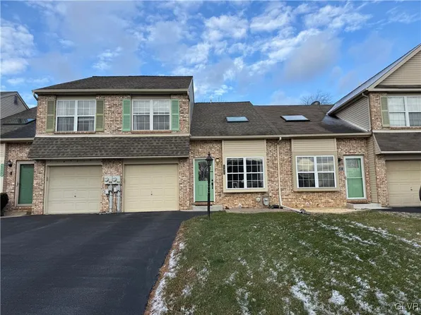 543 Wild Mint Ln, Allentown, PA 18104