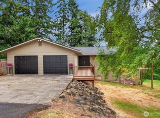 48 Clover St, Cathlamet, WA 98612