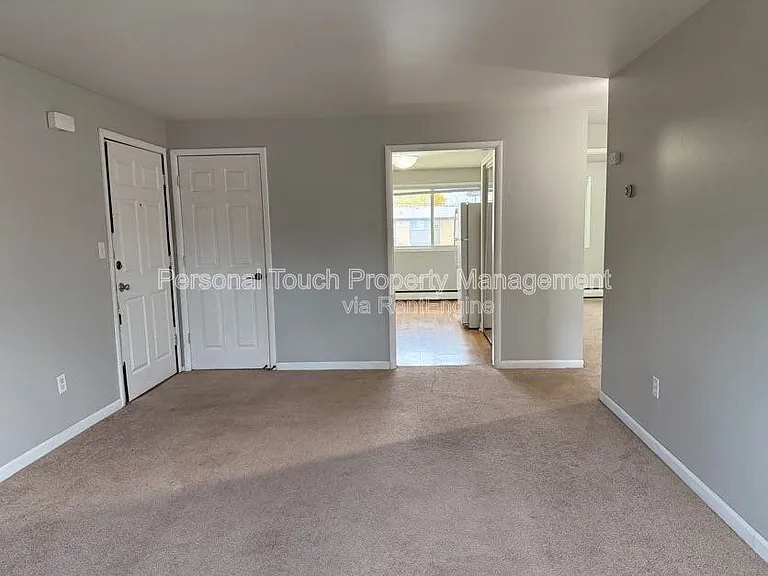1828 14th St S #4 — Photo 4