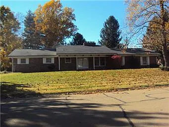 511 Sequoia St photo 1