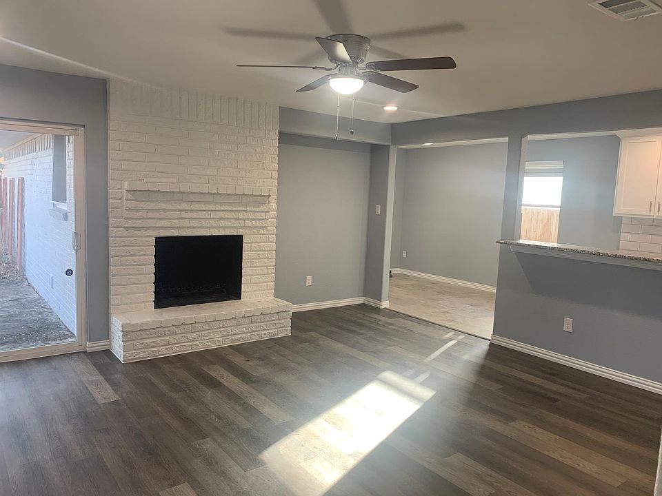1st image of 2124 Heather Glen Dr