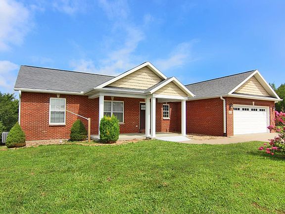 2nd image of 384 Cedar Meadows Dr