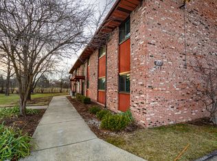 821 Minnesota Dr APT 1, Troy, MI 48083