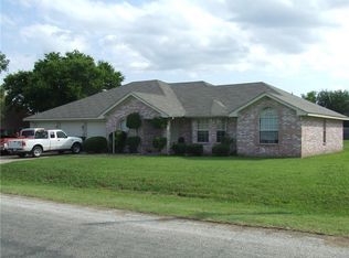 3206 Walnut Creek Pkwy, Granbury, TX 76049
