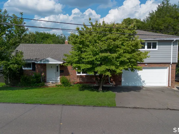 81 Esther Avenue, Waterbury, CT 06708