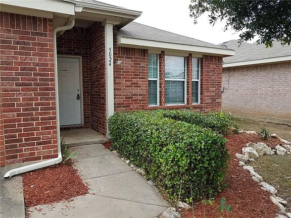 2nd image of 5024 Meridian Ln