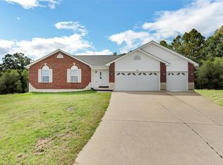 492 Meadow Spring Dr, Troy, MO 63379