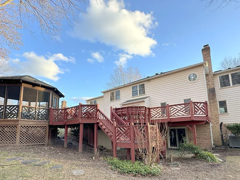 11560 Holly Briar Ln — Photo 51