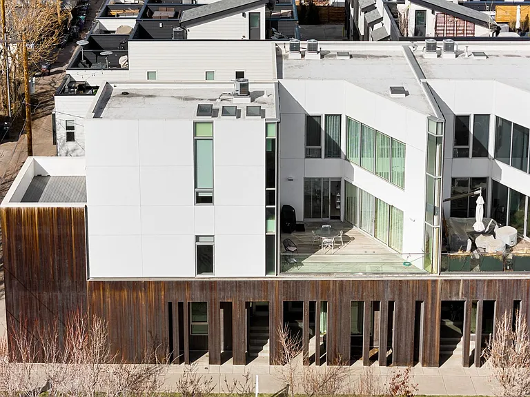 1125 W 37th Ave — Photo 25