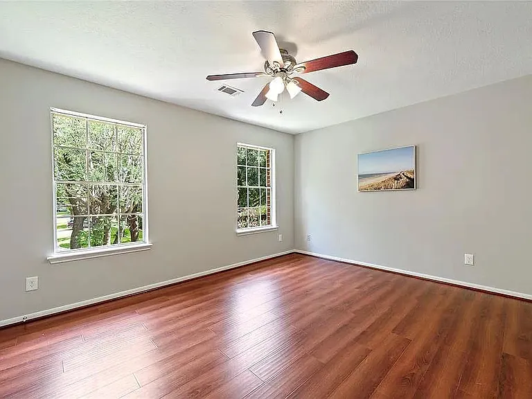 215 Birch Hill Dr — Photo 10