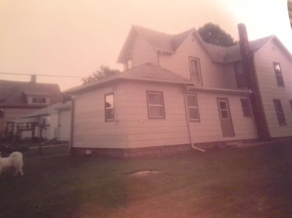 106 W Nebraska St, Lenox, IA 50851