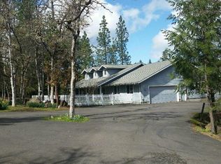 1621 Madera Dr, Trail, OR 97541