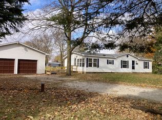 26110 Graystone Ct, Wilmington, IL 60481