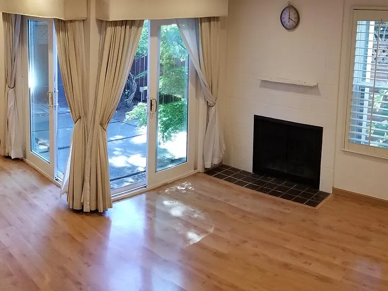 301 Garden Creek Pl — Photo 3