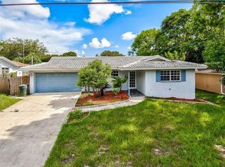1047 Suemar Rd, Dunedin, FL 34698