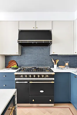 Sold by Corcoran | media 7