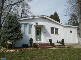 343 4th Ave, Bellmawr, NJ 08031