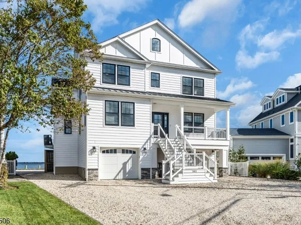 583 Bayview Dr, Toms River Township, NJ 08753