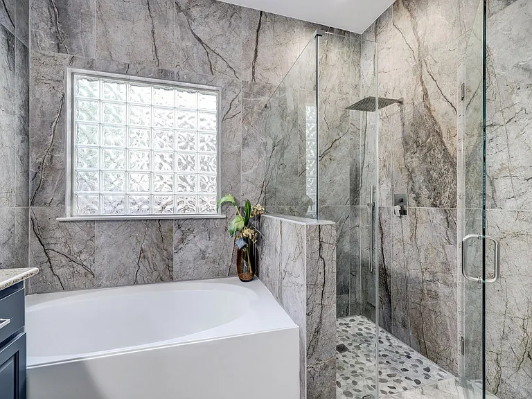 1735 Sylvia Springs Ln — Photo 28
