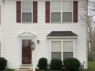 425 Hollybrook Ridge Ln, Richmond, VA 23223