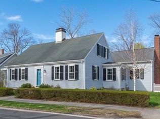 60 Summer St, Cohasset, MA 02025