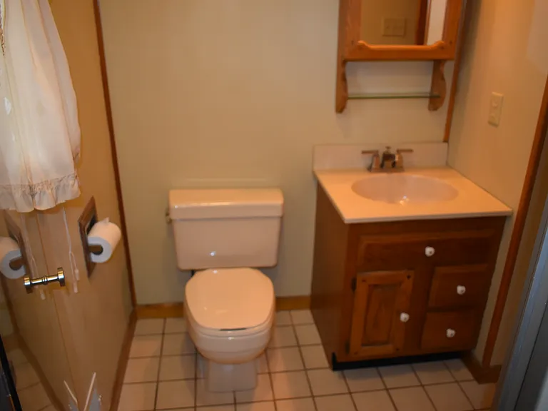 1st floor bathroom