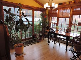 530 E Cotton Hill Rd, New Hartford, CT 06057