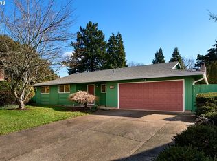 2312 Jodi Ct, Newberg, OR 97132