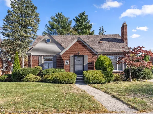 932 N Vernon St, Dearborn, MI 48128