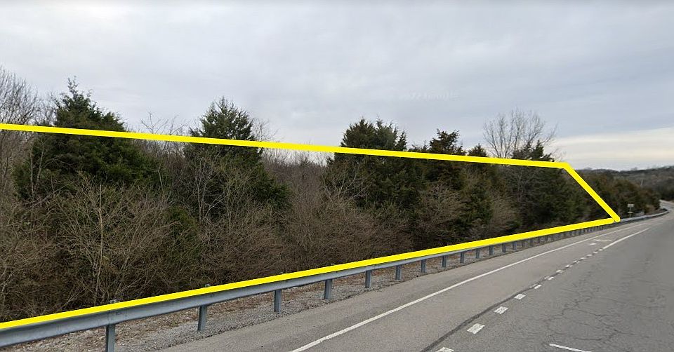 2nd image of 2895 Bell Rd