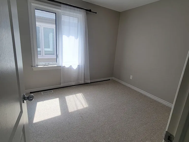 876 Stonewalk Dr — Photo 12