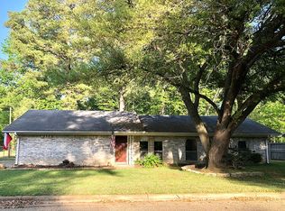 216 Mockingbird Ln, Gilmer, TX 75645