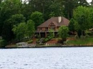 115 Stoney Point Rd, Greenwood, SC 29649