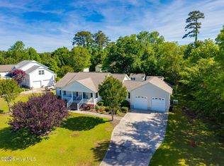 126 Tiffany Way, Beaufort, NC 28516