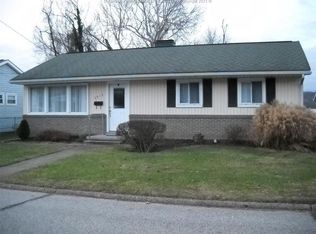 2912 Fitzwater Dr, South Charleston, WV 25303