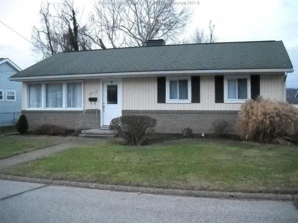2912 Fitzwater Dr, South Charleston, WV 25303