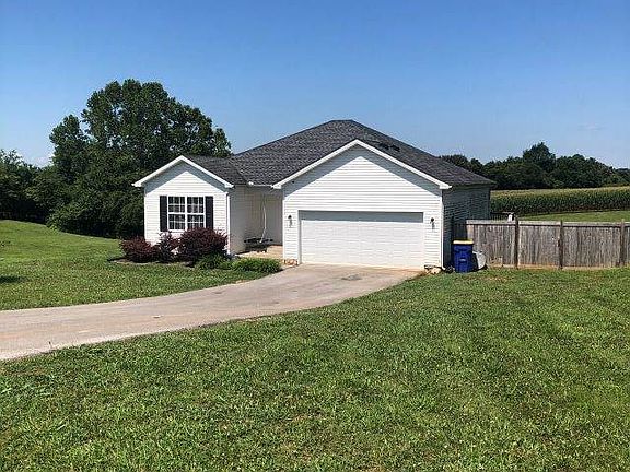 2nd image of 103 Lacey Dr