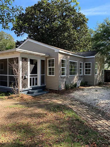 102 Country Club Rd Photo 1