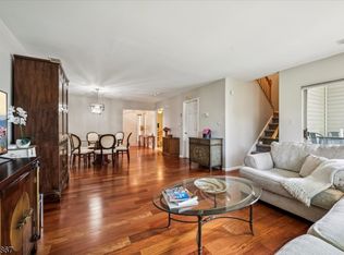 149 Sunrise Dr, Whippany, NJ 07981