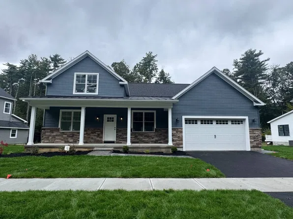 13 Jane St, Saratoga Springs, NY 12866