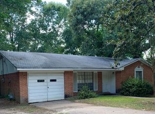 709 N Pine Ave, Livingston, TX 77351