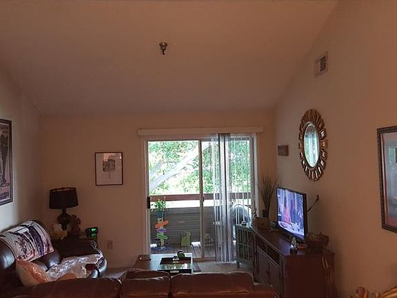4th image of 10263 Gandy Blvd N APT 510