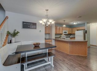 3581 Sterling Heights Dr #209, River Falls, WI 54022