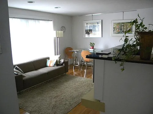70 Park St #22 Photo 1