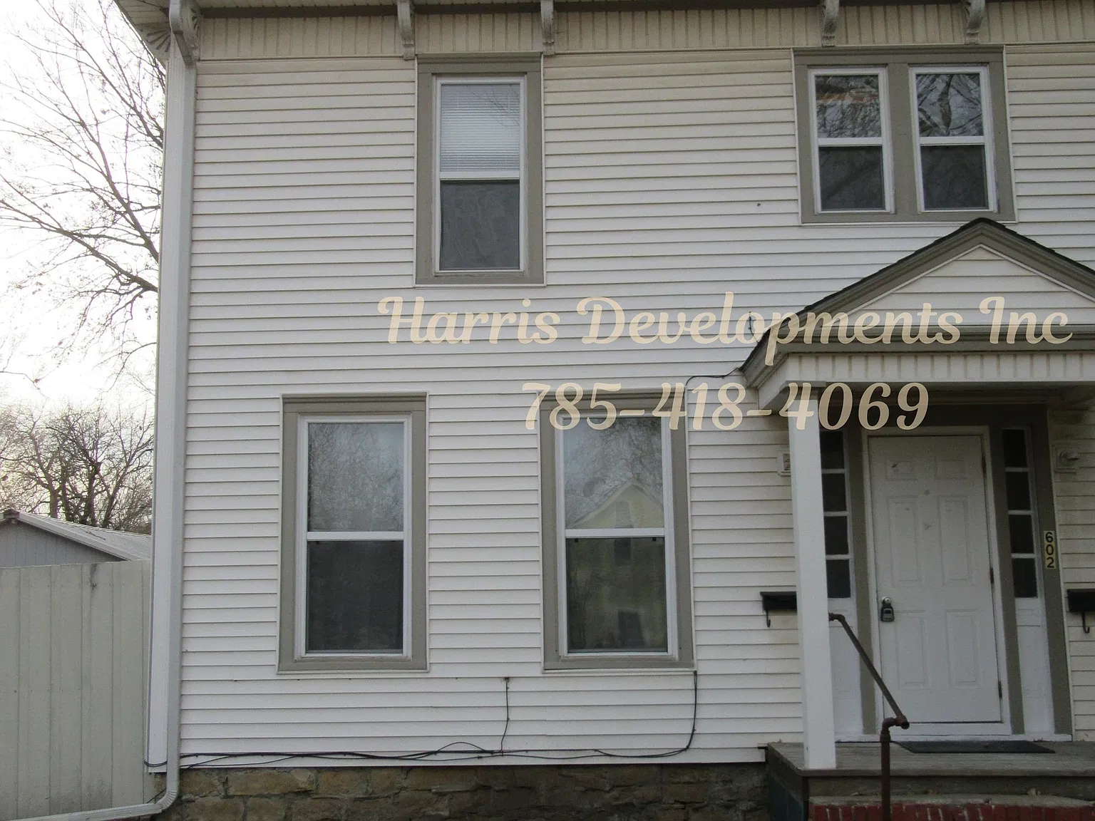 2 bed, $1,100 — Photo 2