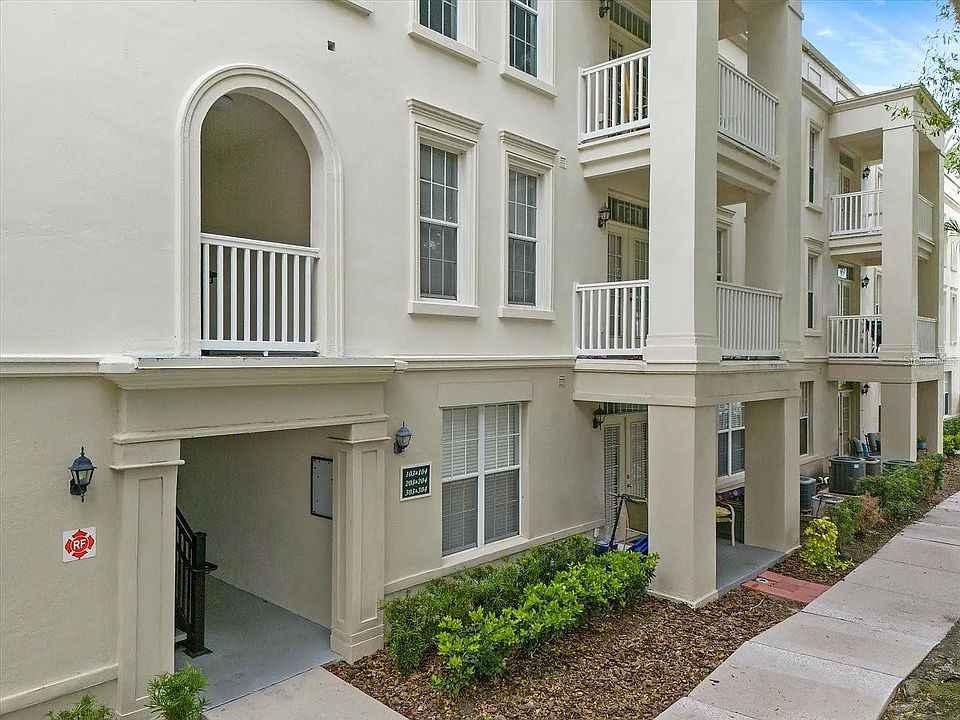 1st image of 1020 Siena Park Dr #204
